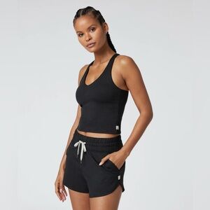 Vuori Halo Performance Crop 2.0